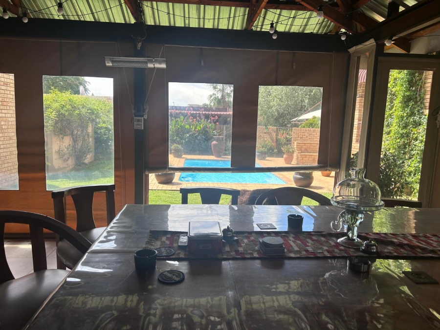 7 Bedroom Property for Sale in Langenhovenpark Free State